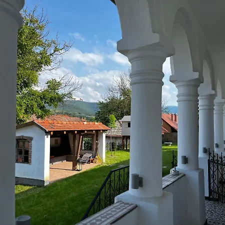Gasthof Antik Vendeghaz 4*